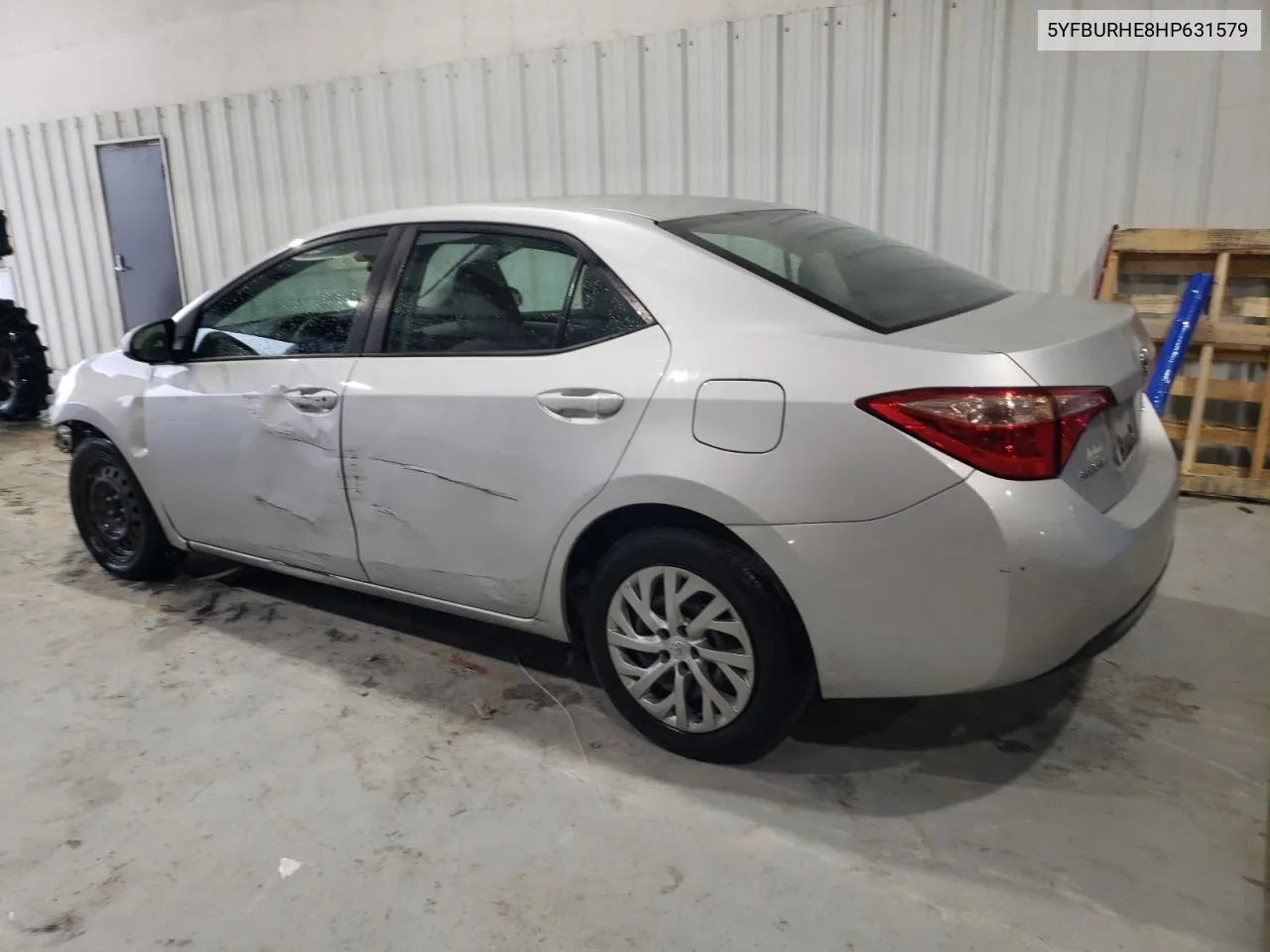 2017 Toyota Corolla L VIN: 5YFBURHE8HP631579 Lot: 70811404