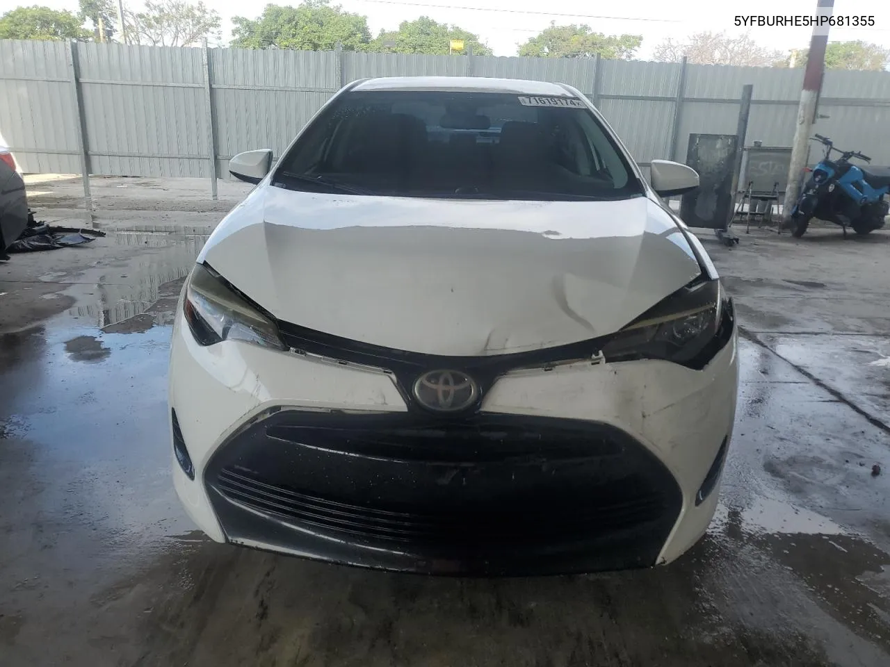 2017 Toyota Corolla L VIN: 5YFBURHE5HP681355 Lot: 71619174