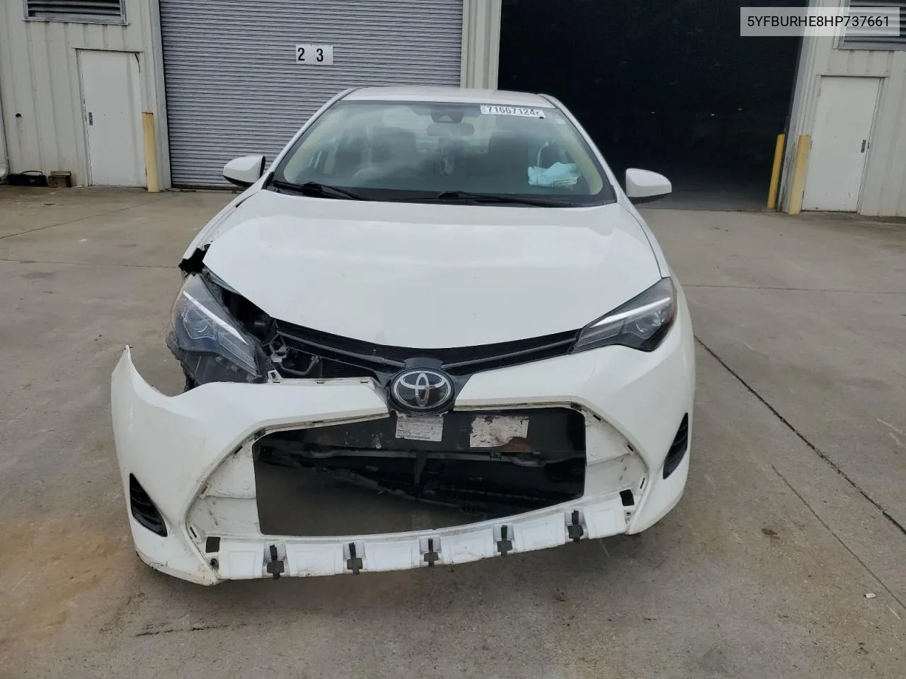 2017 Toyota Corolla L VIN: 5YFBURHE8HP737661 Lot: 71667124