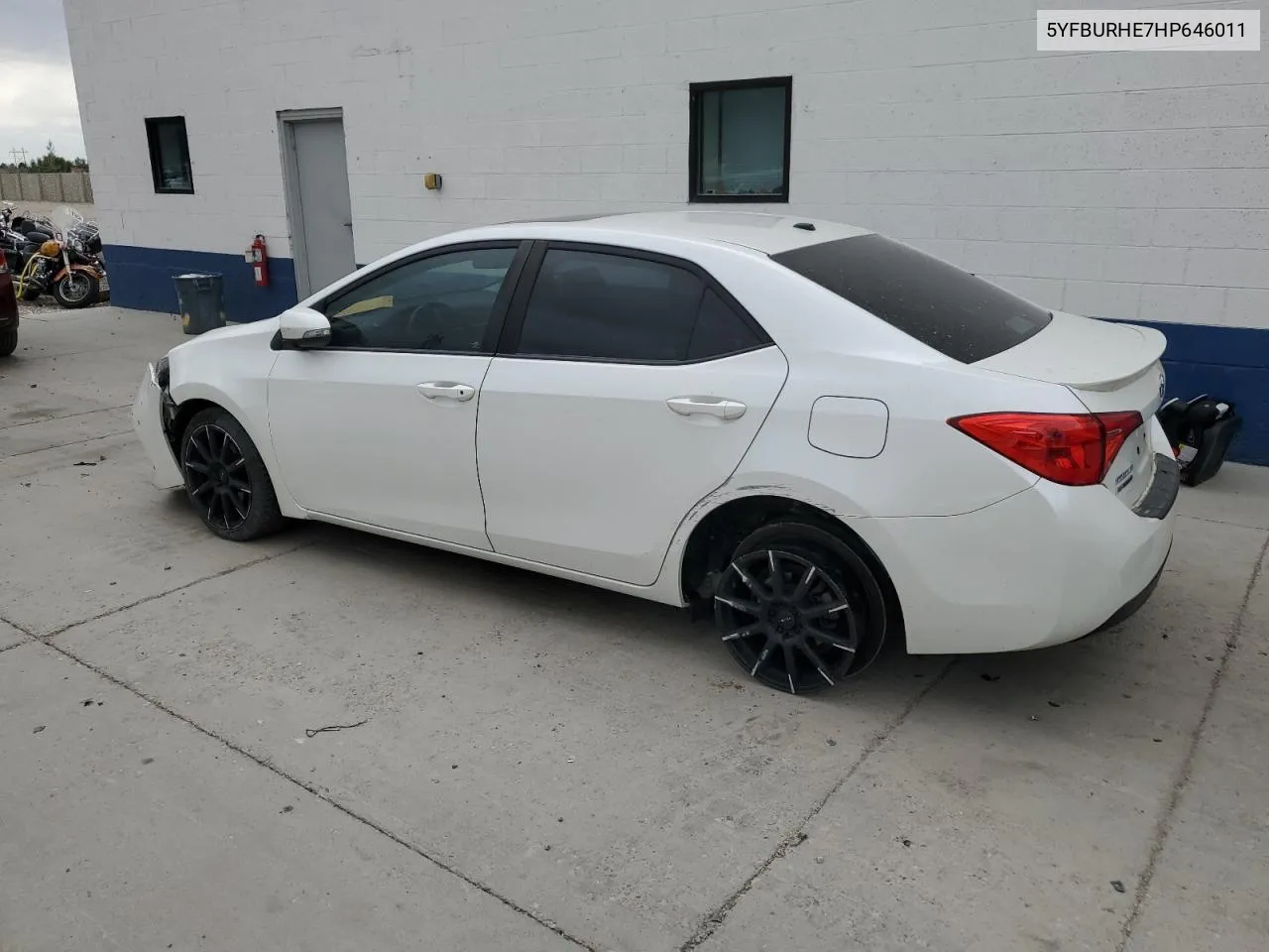 2017 Toyota Corolla L VIN: 5YFBURHE7HP646011 Lot: 71764074