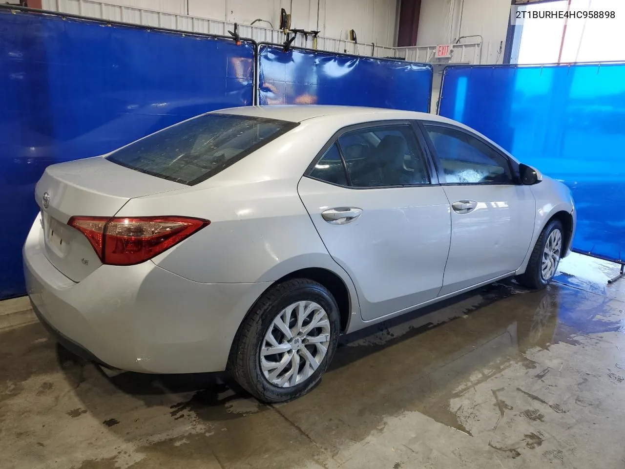 2017 Toyota Corolla L VIN: 2T1BURHE4HC958898 Lot: 71914154