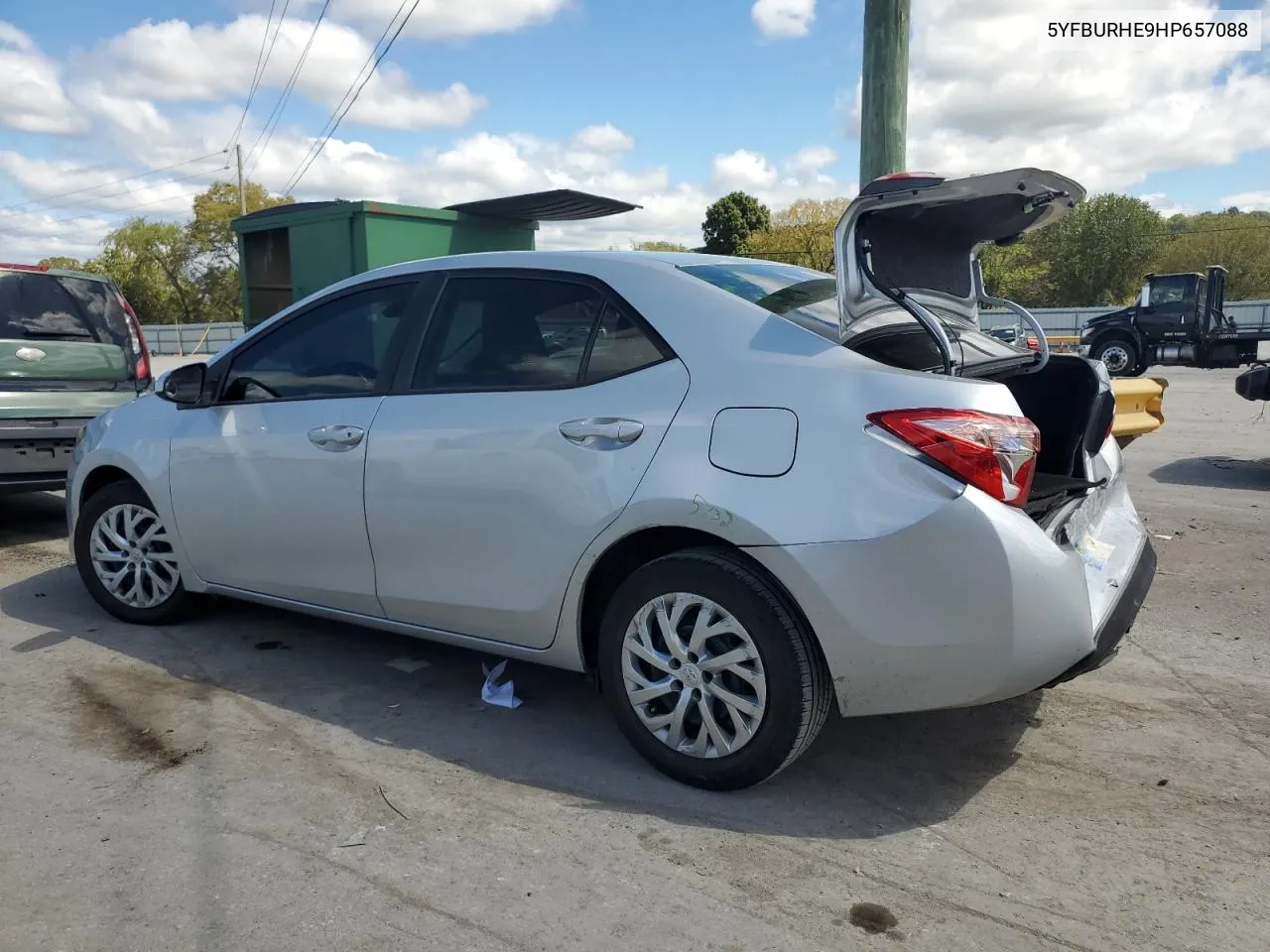 2017 Toyota Corolla L VIN: 5YFBURHE9HP657088 Lot: 71929314