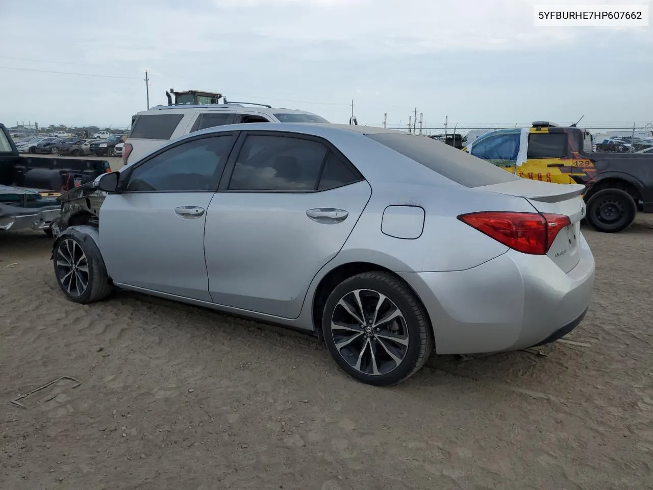 2017 Toyota Corolla L VIN: 5YFBURHE7HP607662 Lot: 72791174