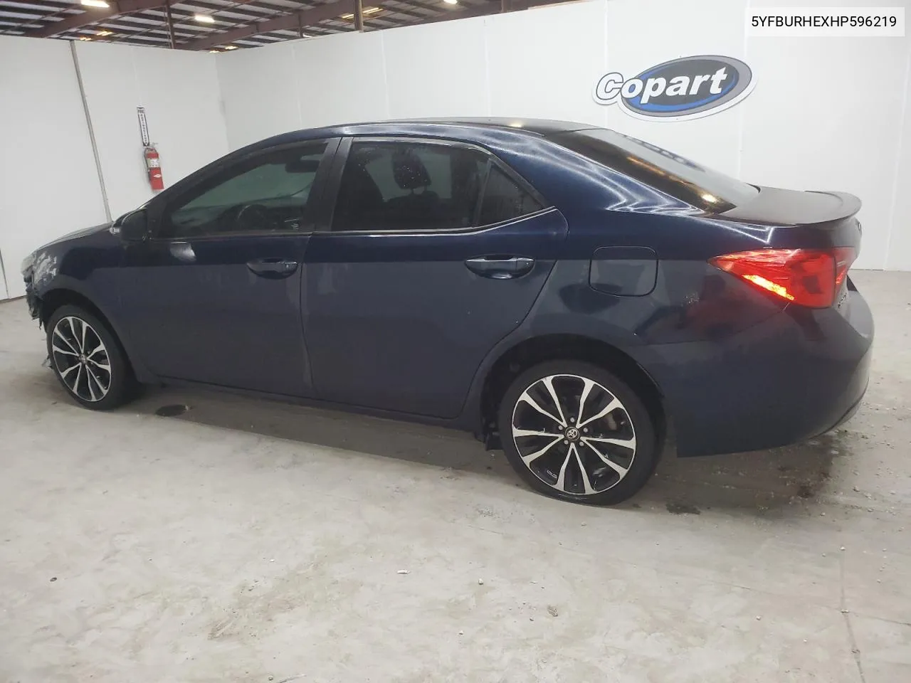 2017 Toyota Corolla L VIN: 5YFBURHEXHP596219 Lot: 75292764