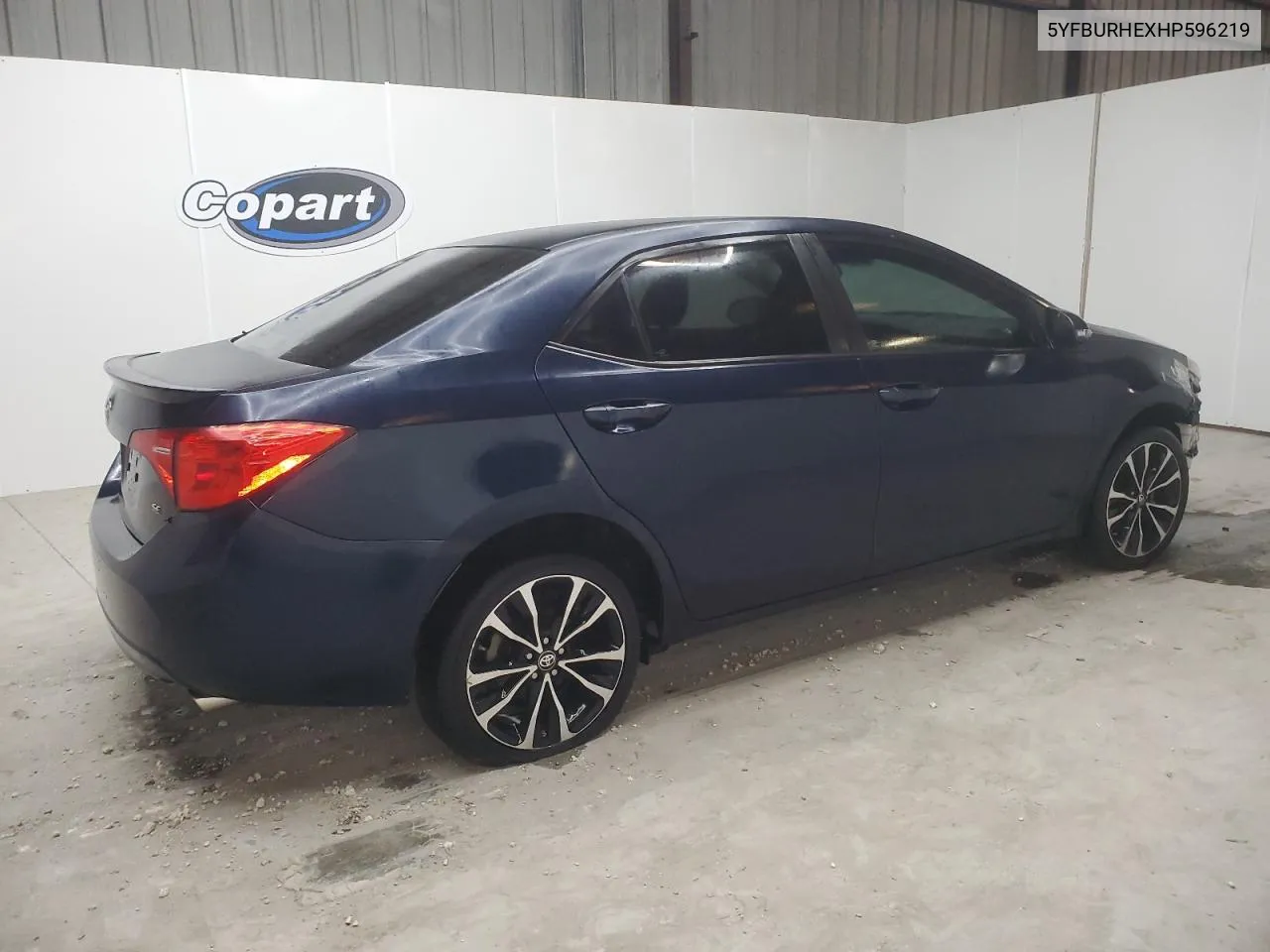 2017 Toyota Corolla L VIN: 5YFBURHEXHP596219 Lot: 75292764