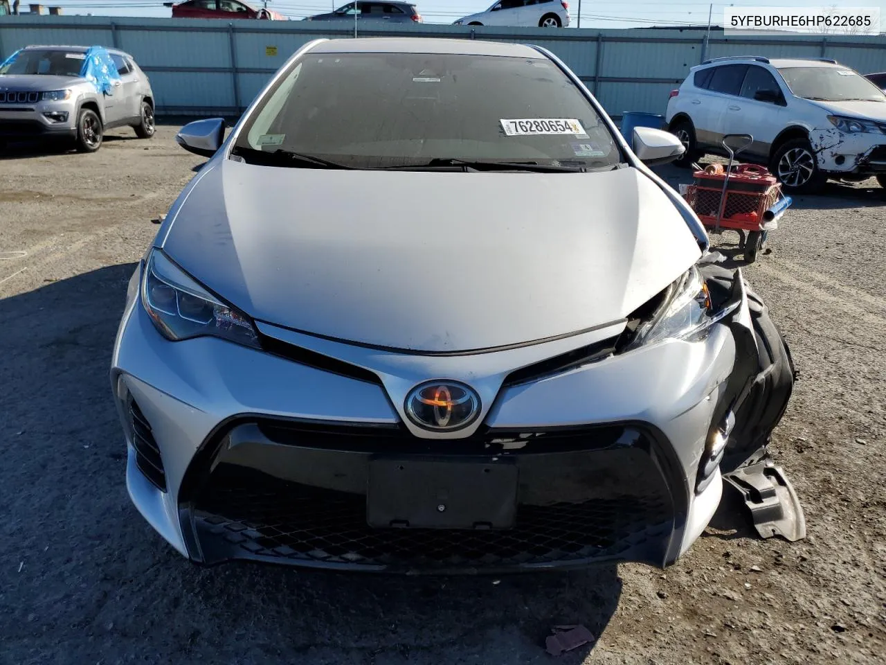 2017 Toyota Corolla L VIN: 5YFBURHE6HP622685 Lot: 76280654