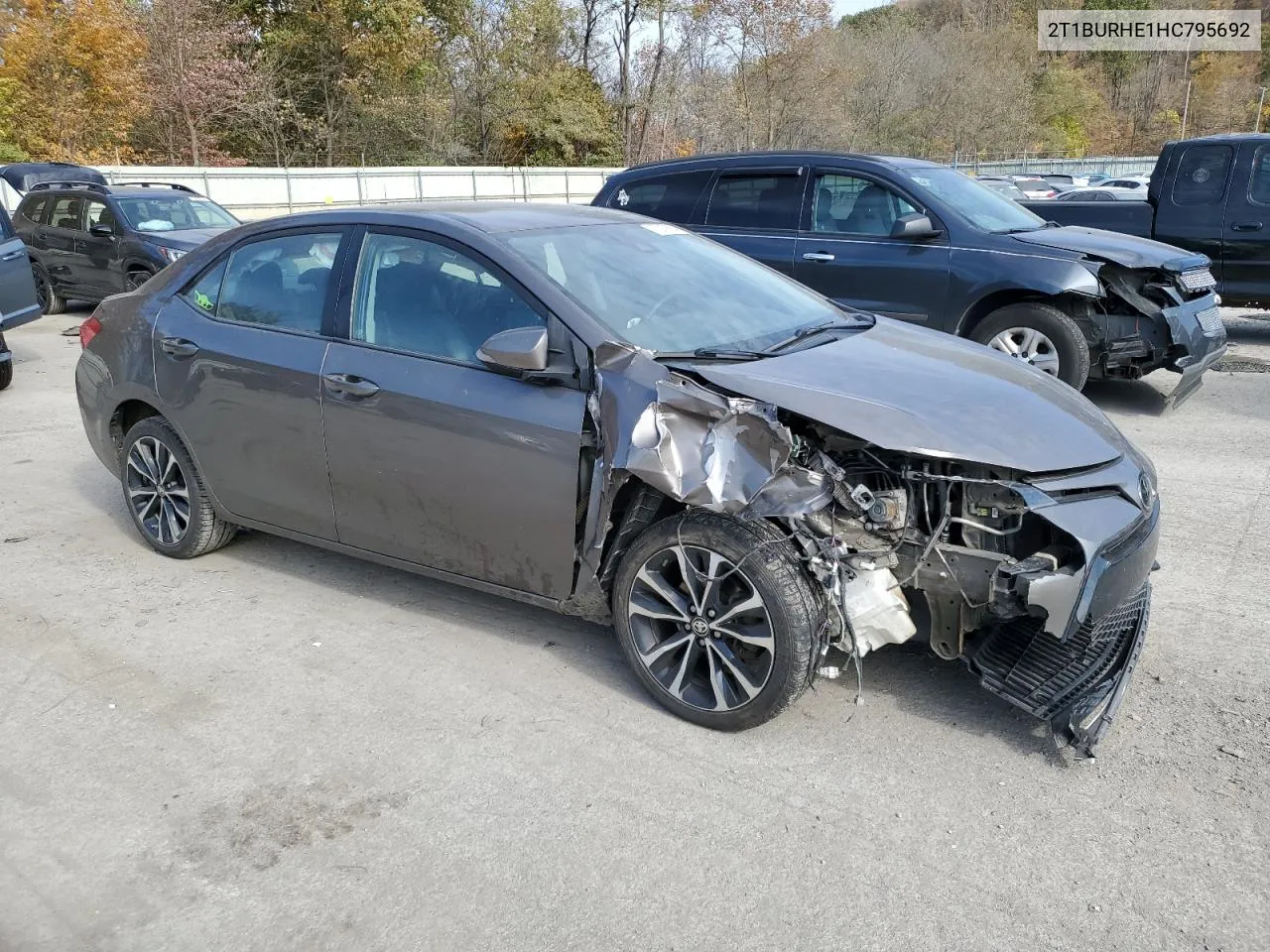 2017 Toyota Corolla L VIN: 2T1BURHE1HC795692 Lot: 77313554