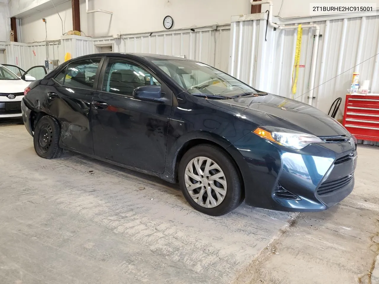 2017 Toyota Corolla L VIN: 2T1BURHE2HC915001 Lot: 79629374