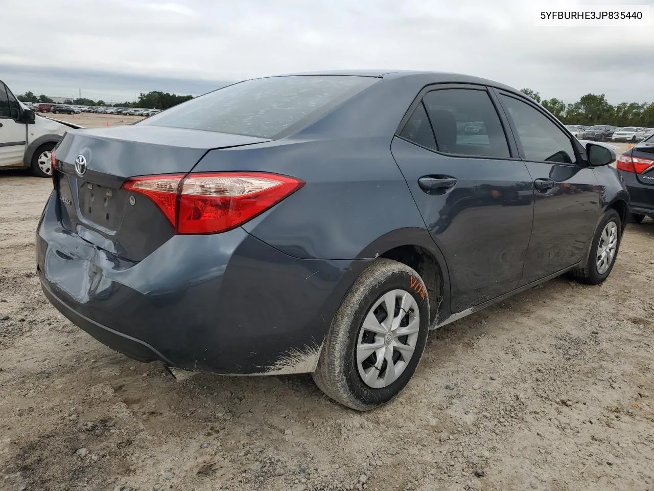 2018 Toyota Corolla L VIN: 5YFBURHE3JP835440 Lot: 62327074