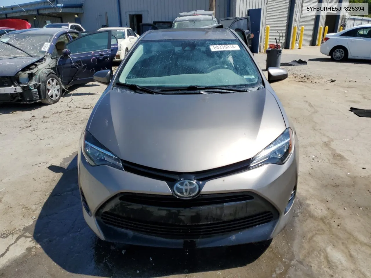 2018 Toyota Corolla L VIN: 5YFBURHE5JP825394 Lot: 68236014