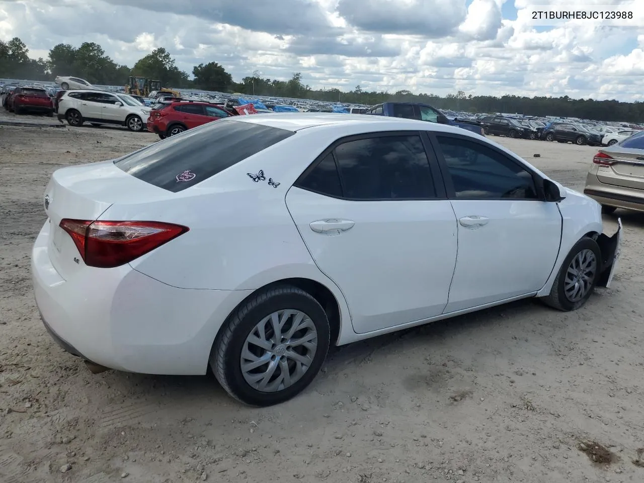 2T1BURHE8JC123988 2018 Toyota Corolla L