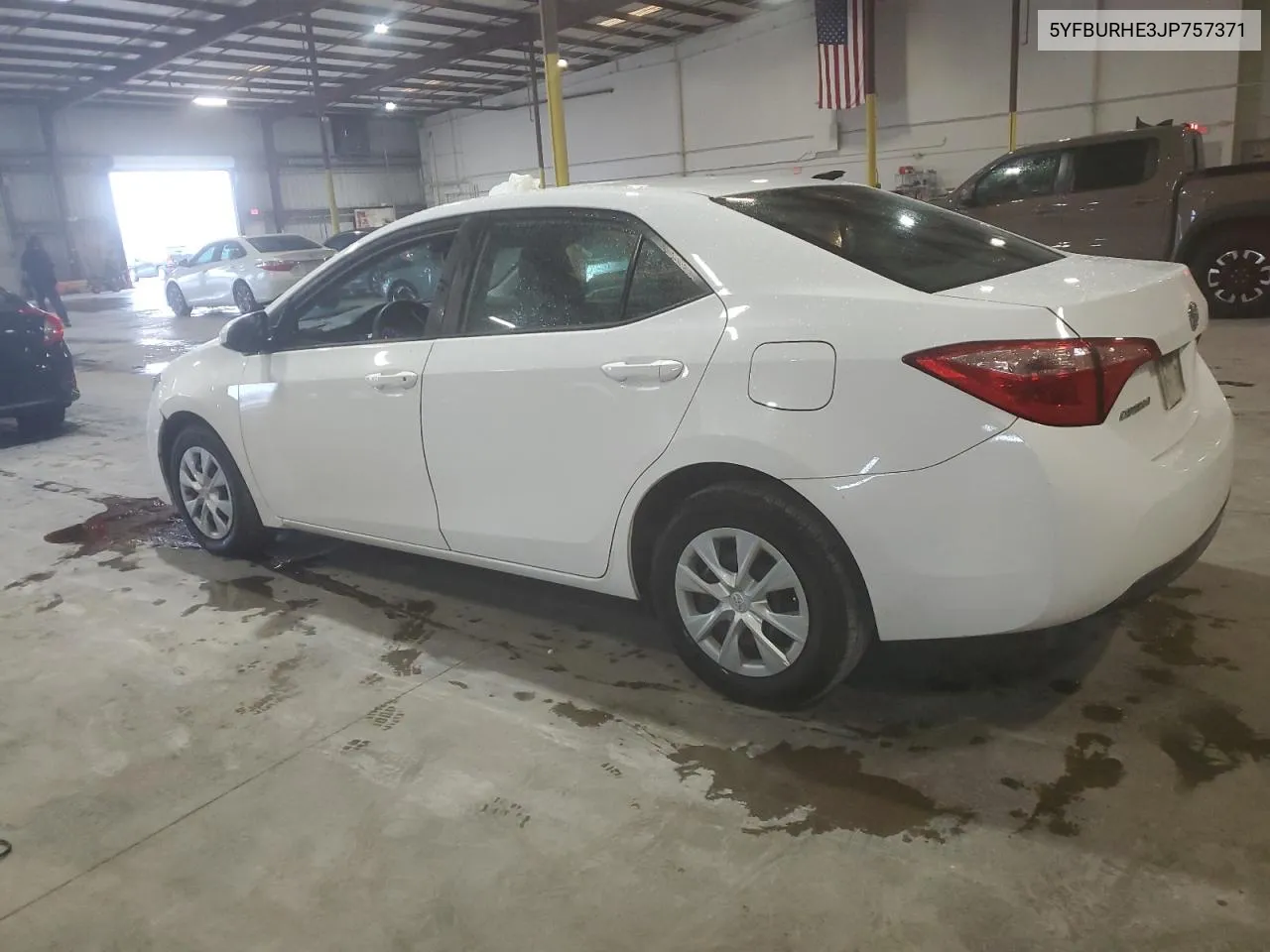 5YFBURHE3JP757371 2018 Toyota Corolla L