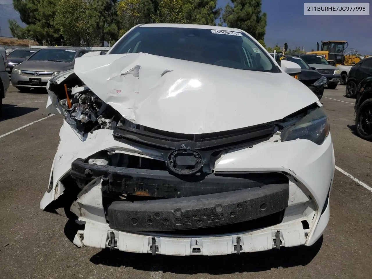 2018 Toyota Corolla L VIN: 2T1BURHE7JC977998 Lot: 70865574