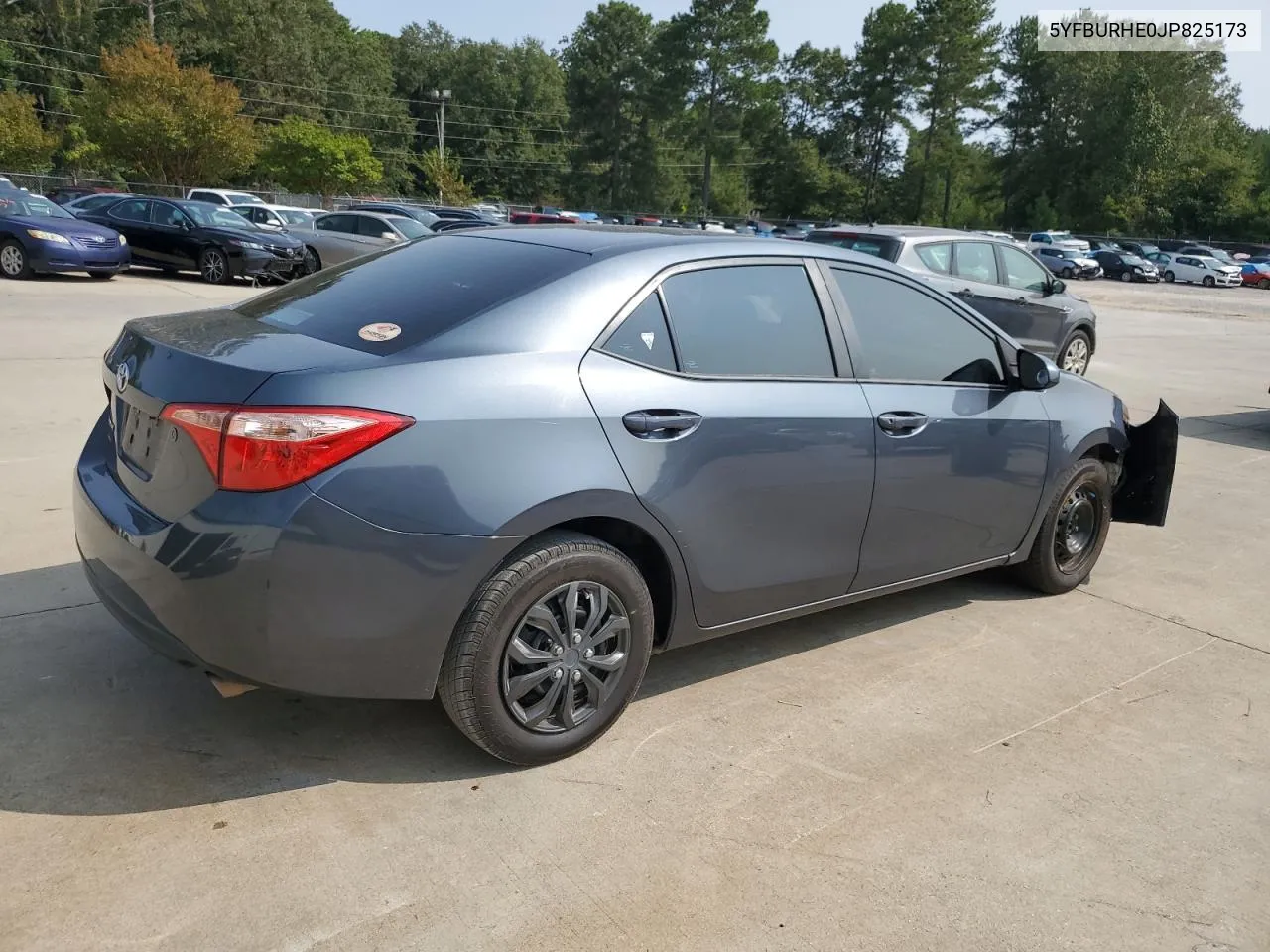 2018 Toyota Corolla L VIN: 5YFBURHE0JP825173 Lot: 70883734