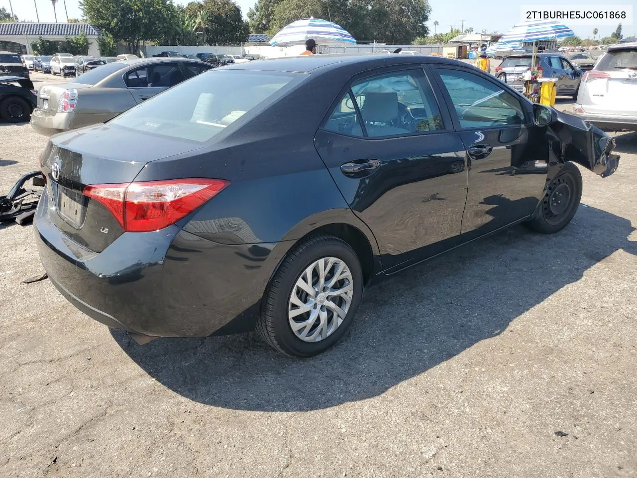 2018 Toyota Corolla L VIN: 2T1BURHE5JC061868 Lot: 70923174