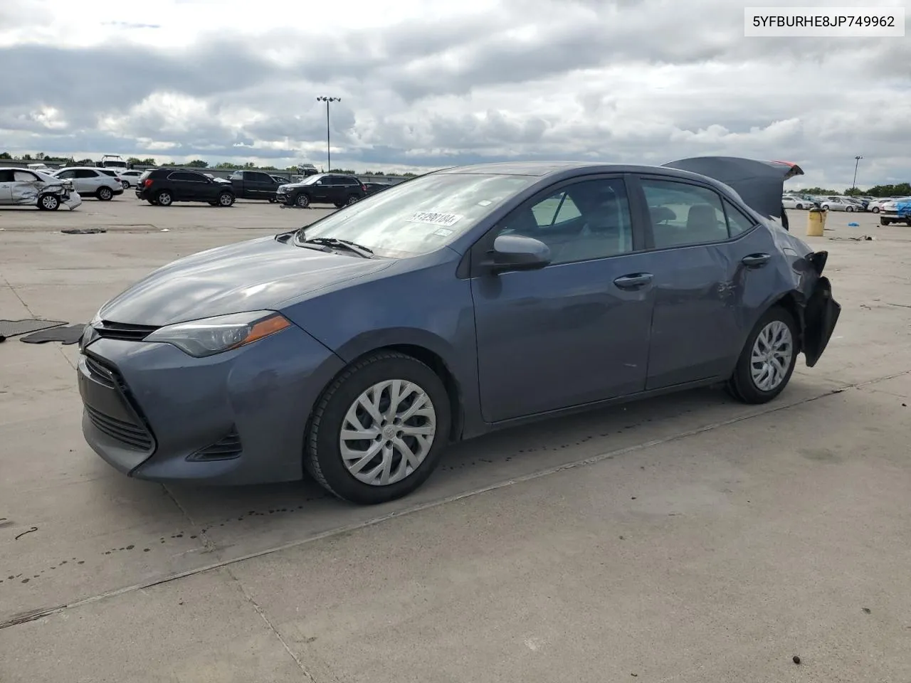 5YFBURHE8JP749962 2018 Toyota Corolla L