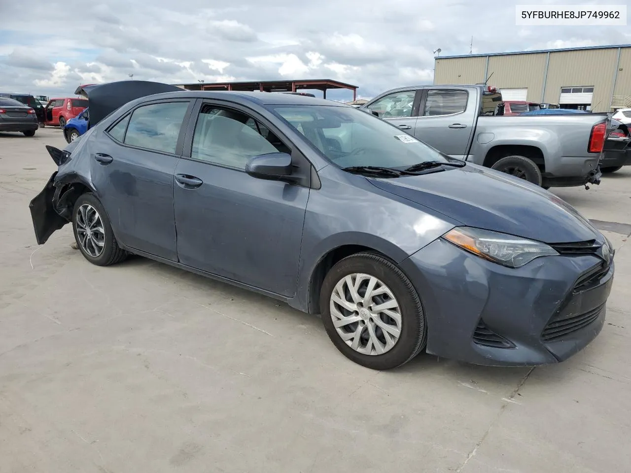 5YFBURHE8JP749962 2018 Toyota Corolla L