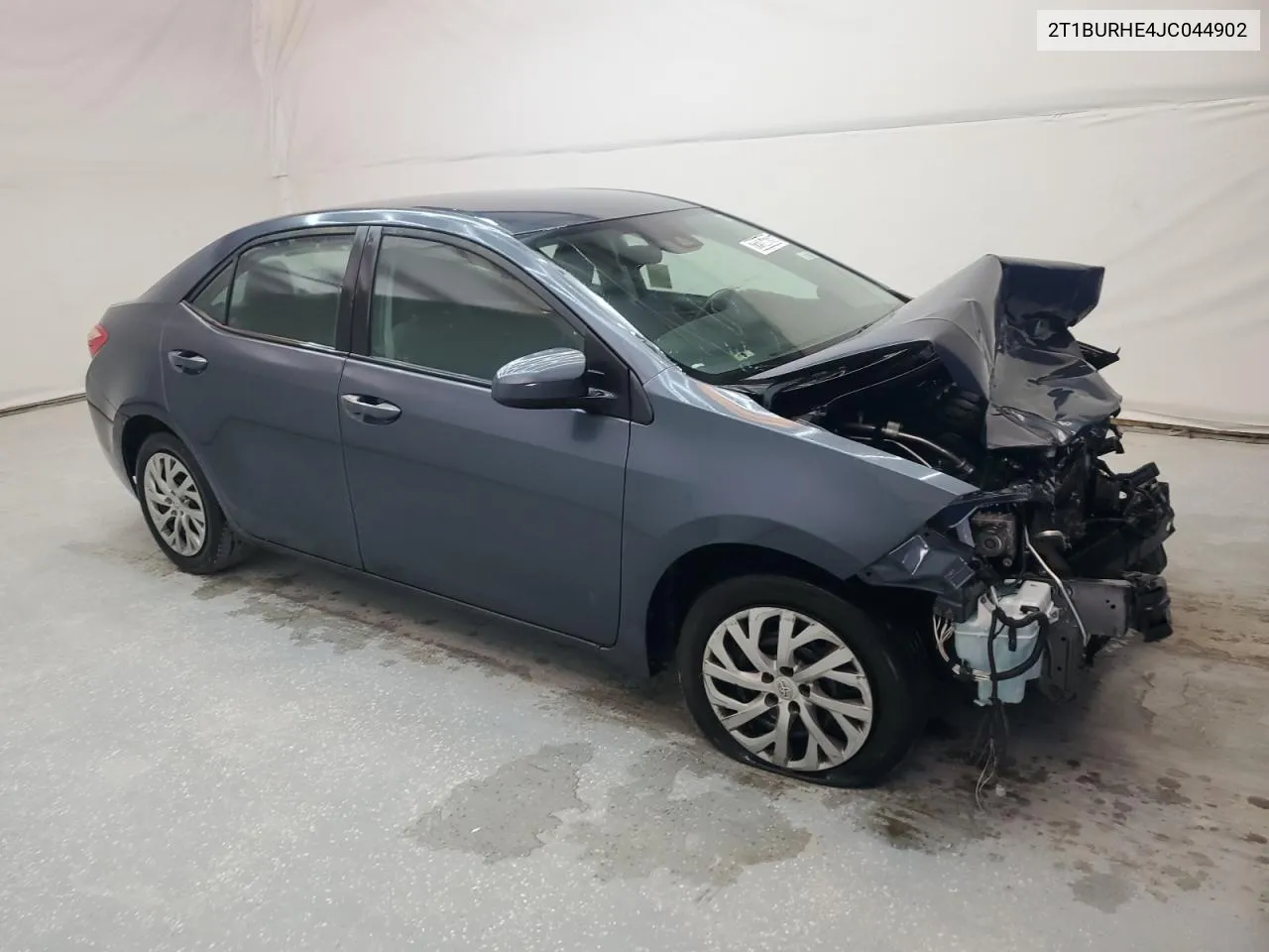 2T1BURHE4JC044902 2018 Toyota Corolla L