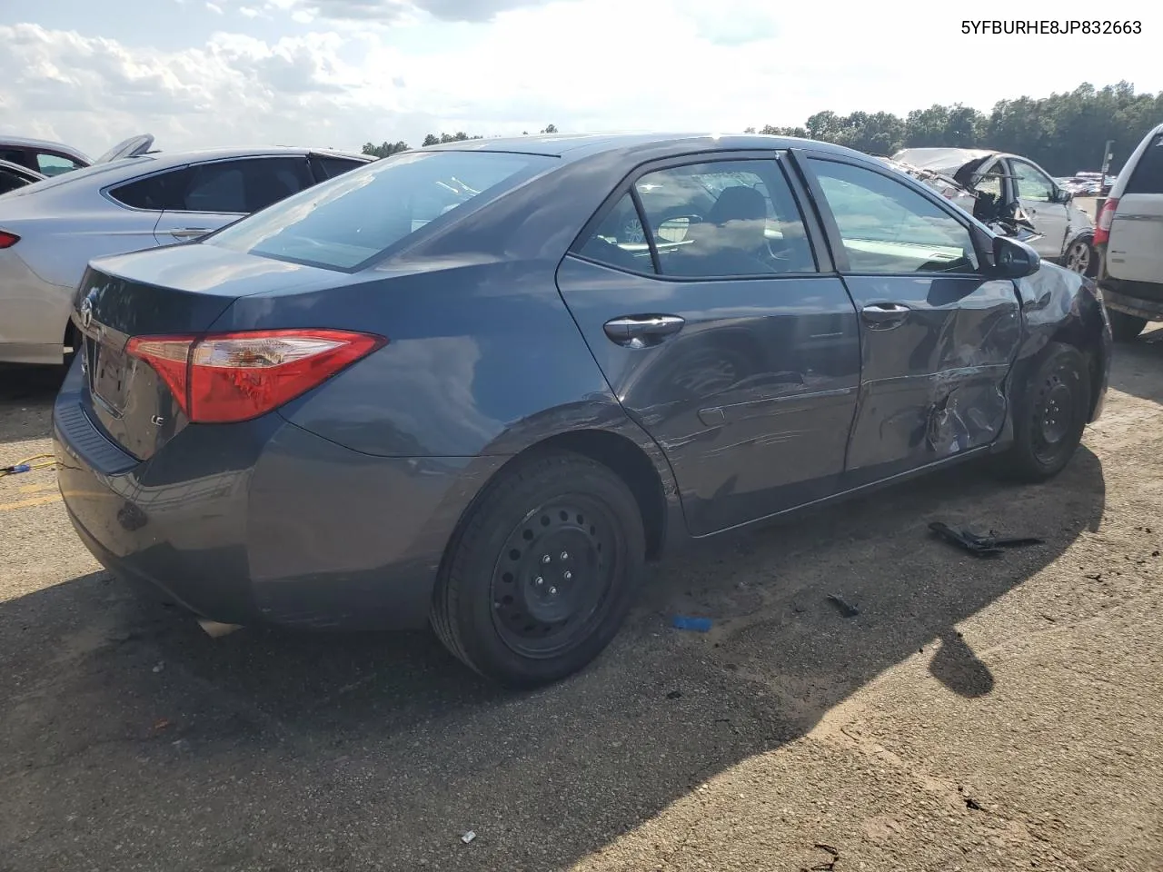 2018 Toyota Corolla L VIN: 5YFBURHE8JP832663 Lot: 72434374