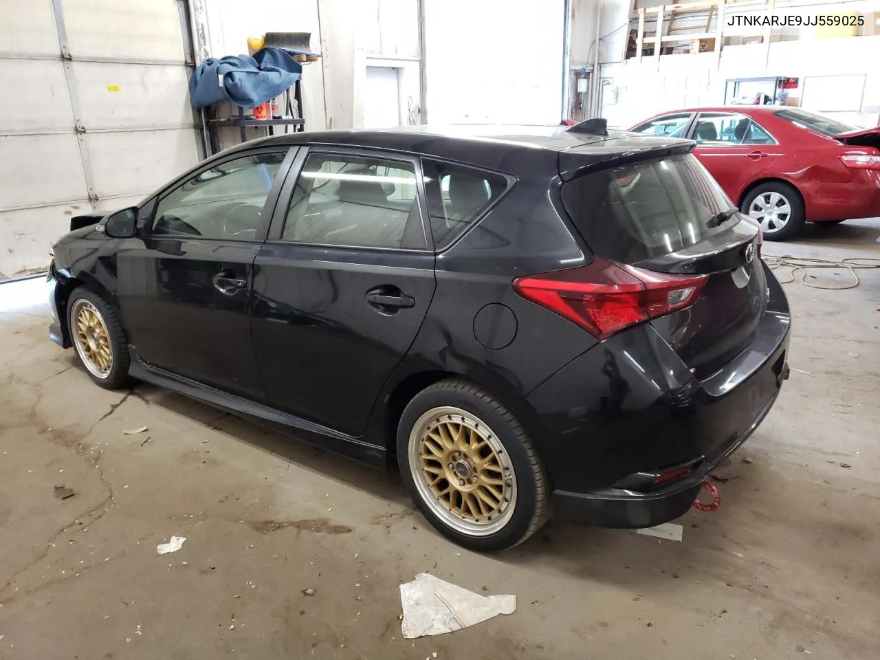 JTNKARJE9JJ559025 2018 Toyota Corolla Im