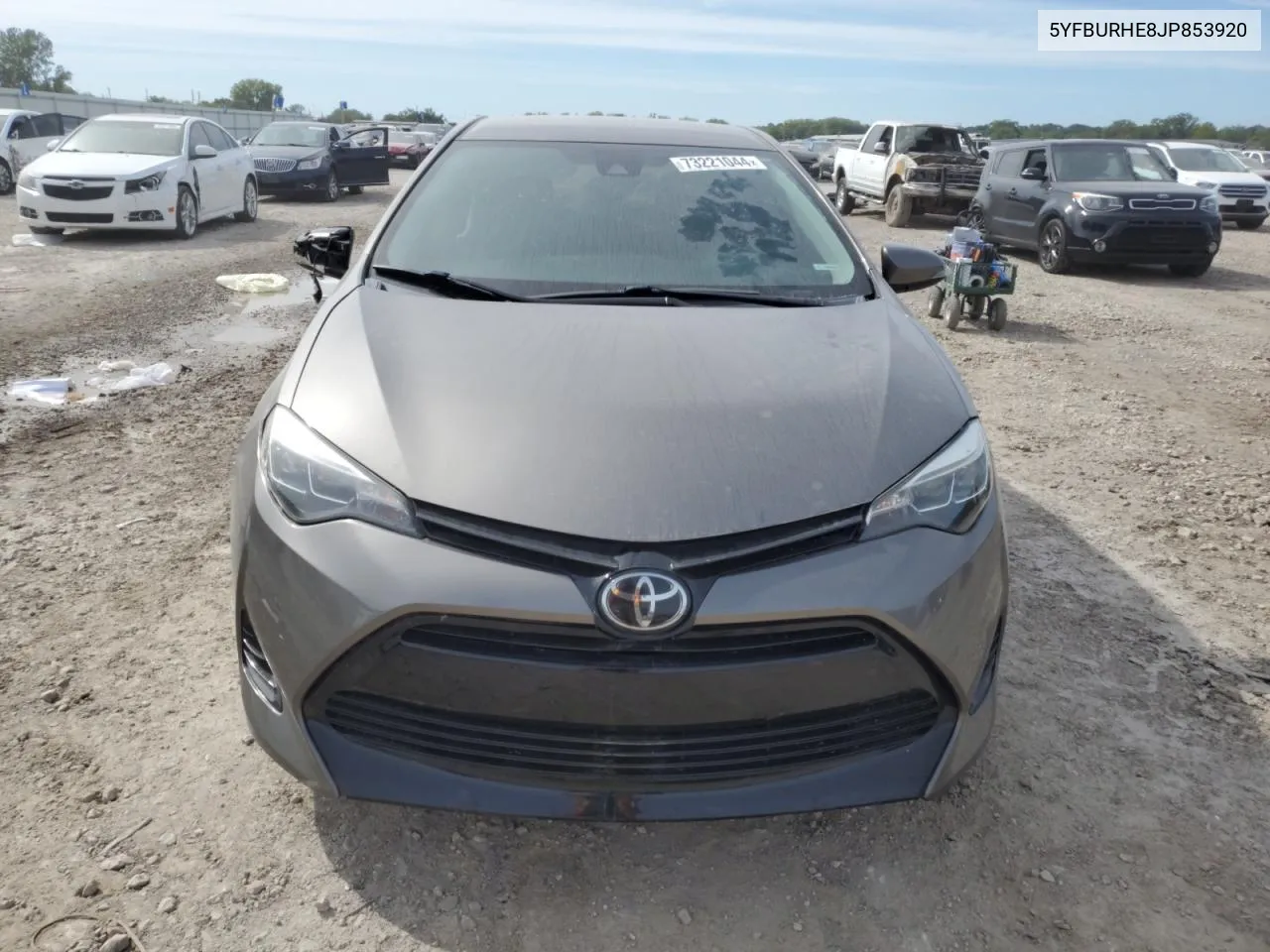 2018 Toyota Corolla L VIN: 5YFBURHE8JP853920 Lot: 73221044