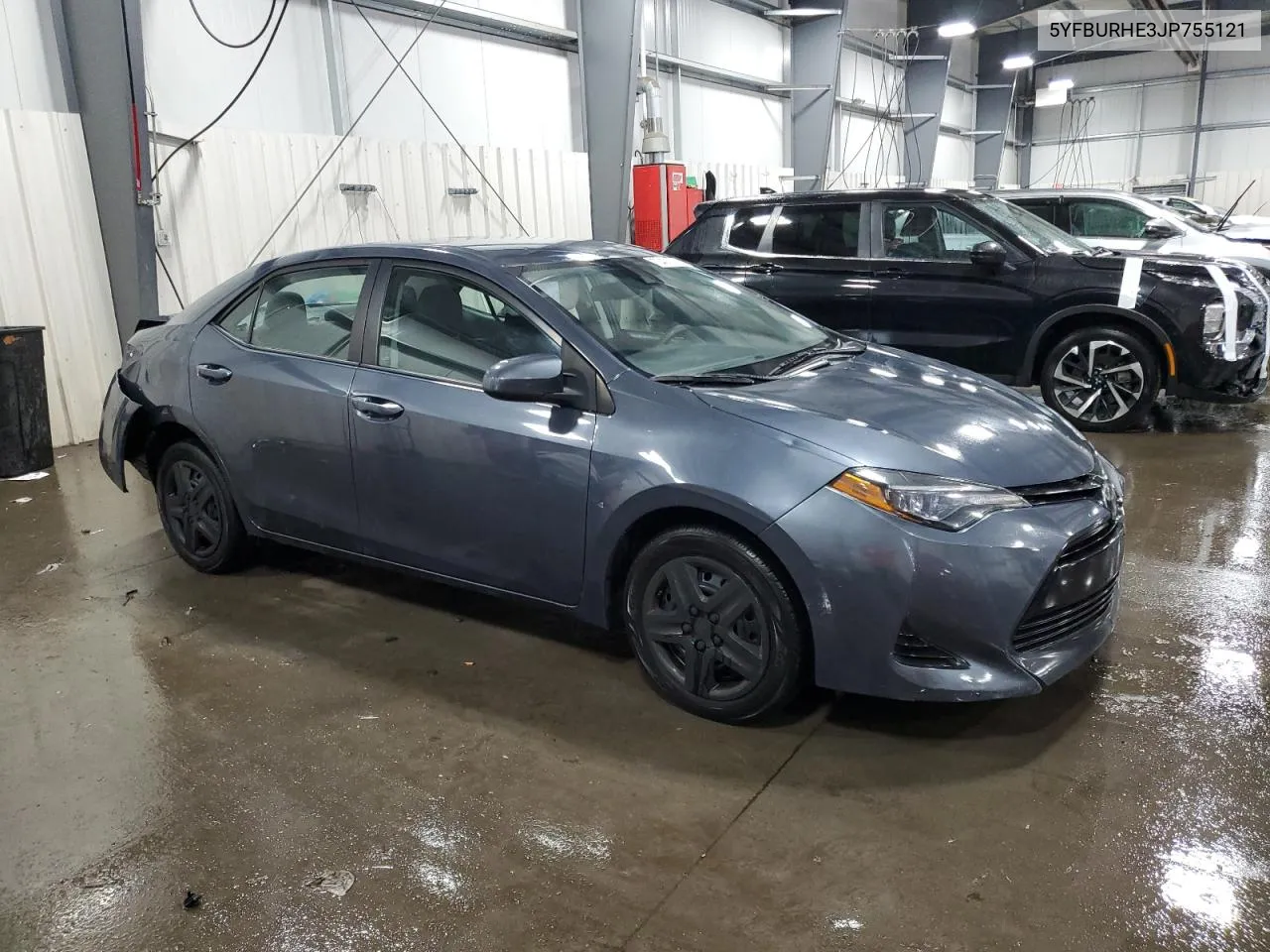 2018 Toyota Corolla L VIN: 5YFBURHE3JP755121 Lot: 73401984