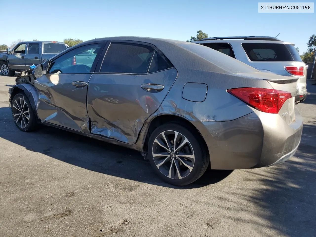 2018 Toyota Corolla L VIN: 2T1BURHE2JC051198 Lot: 73431494