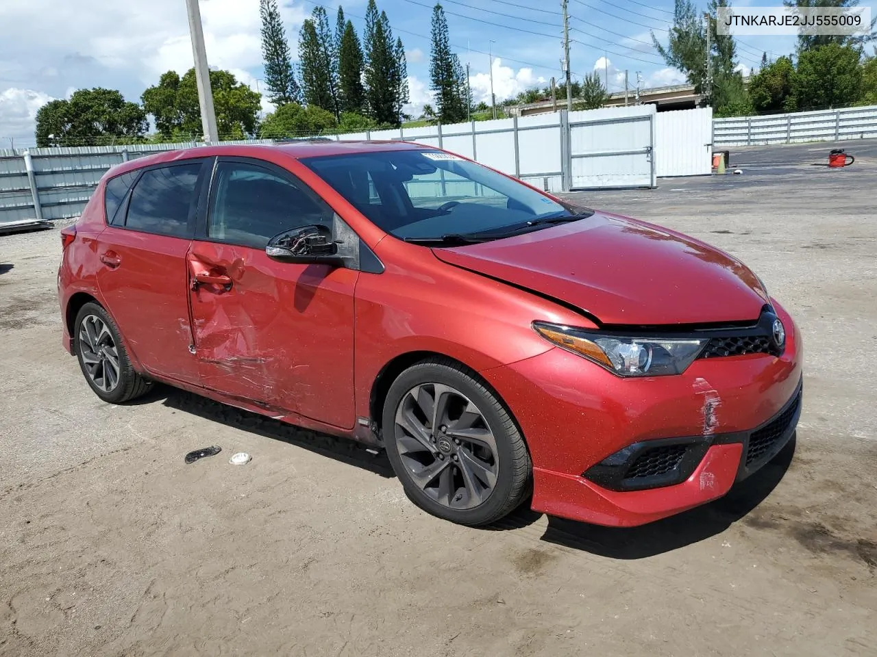 JTNKARJE2JJ555009 2018 Toyota Corolla Im