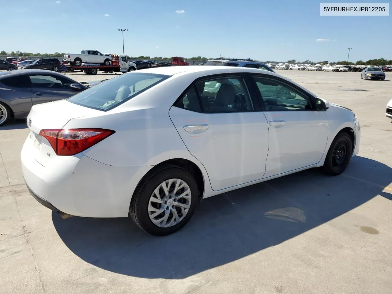 2018 Toyota Corolla L VIN: 5YFBURHEXJP812205 Lot: 74082974