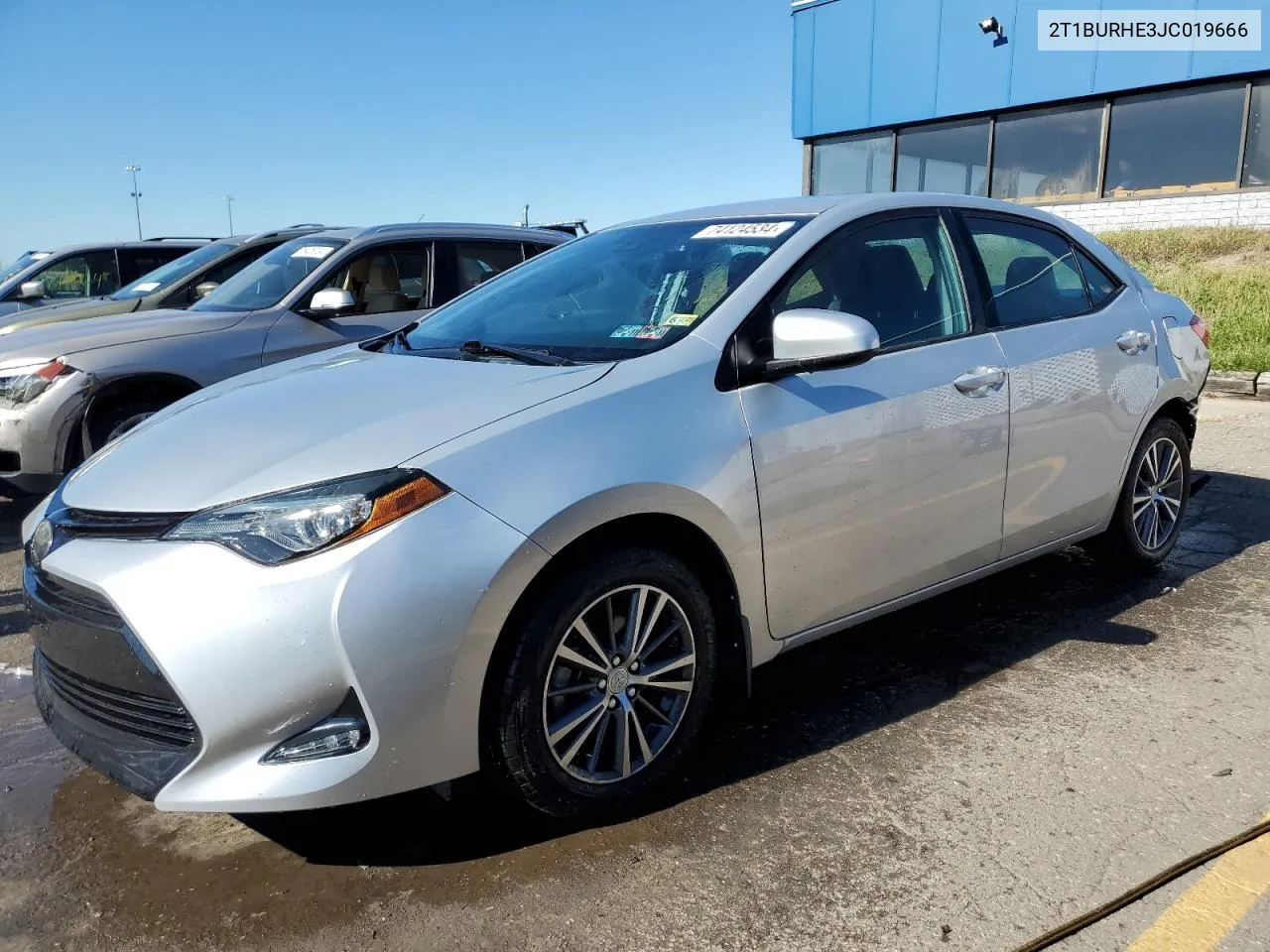 2018 Toyota Corolla L VIN: 2T1BURHE3JC019666 Lot: 74124534