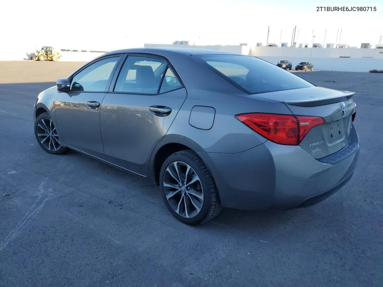 2018 Toyota Corolla L VIN: 2T1BURHE6JC980715 Lot: 77030174