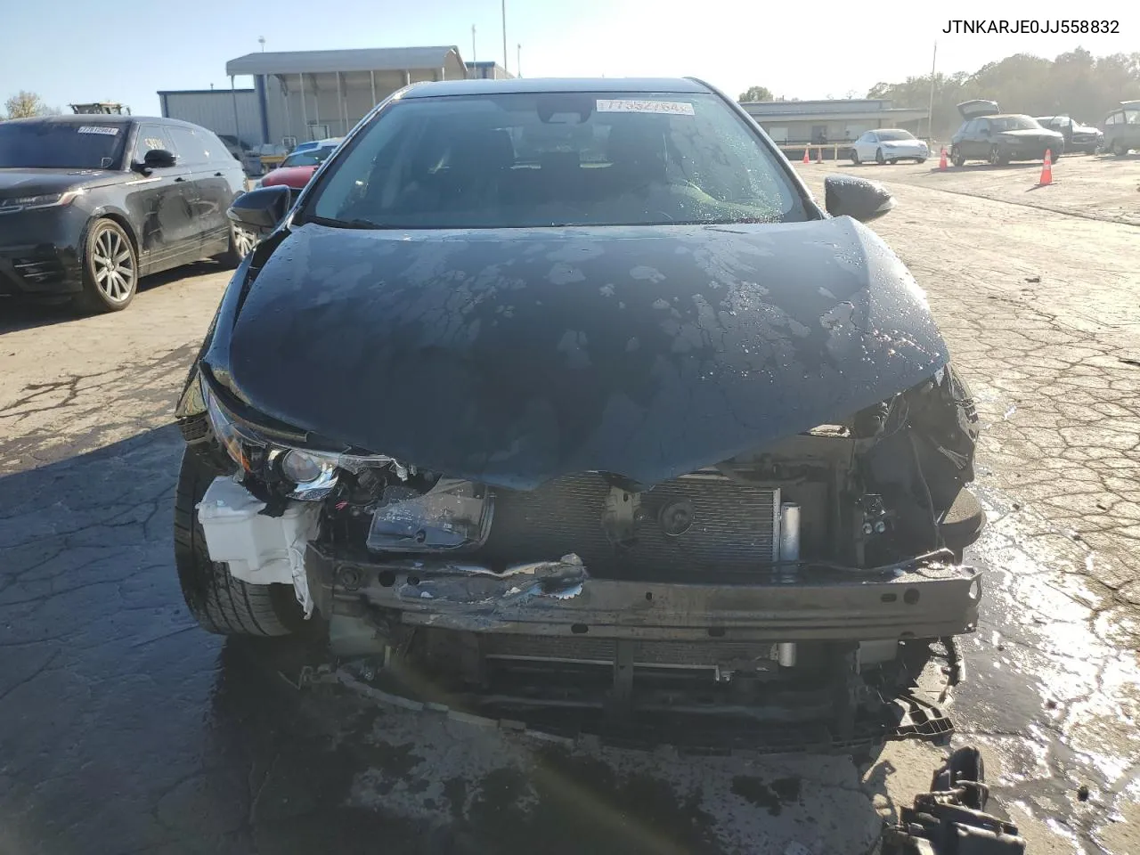 JTNKARJE0JJ558832 2018 Toyota Corolla Im