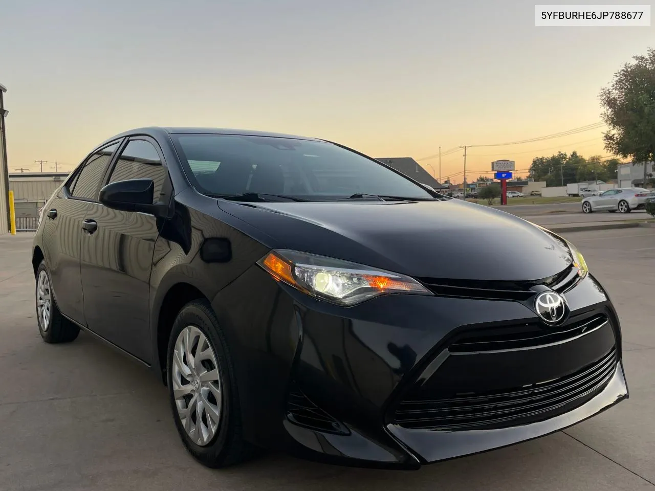 2018 Toyota Corolla L VIN: 5YFBURHE6JP788677 Lot: 78749764