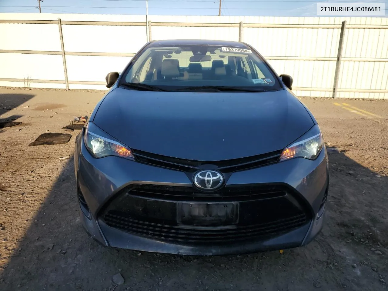 2018 Toyota Corolla L VIN: 2T1BURHE4JC086681 Lot: 79379054