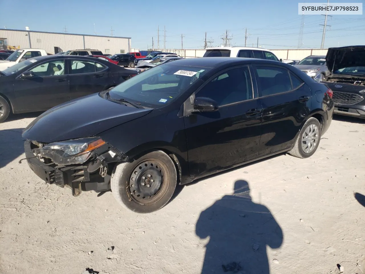 2018 Toyota Corolla L VIN: 5YFBURHE7JP798523 Lot: 79890734