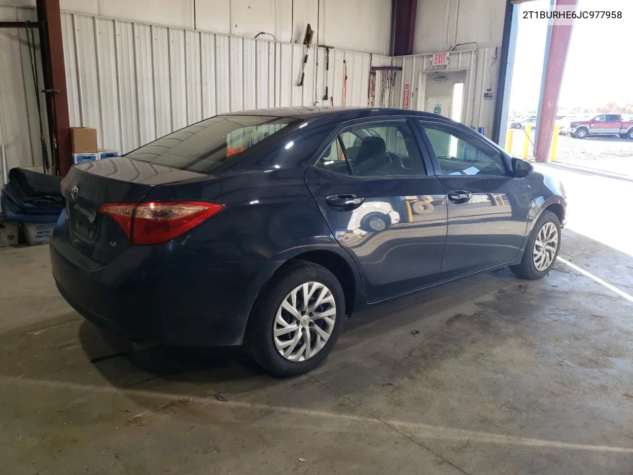 2018 Toyota Corolla L VIN: 2T1BURHE6JC977958 Lot: 80261814