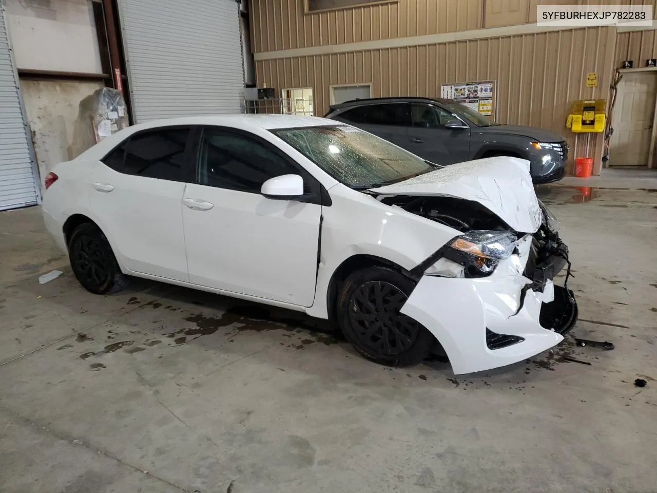 2018 Toyota Corolla L VIN: 5YFBURHEXJP782283 Lot: 80668514