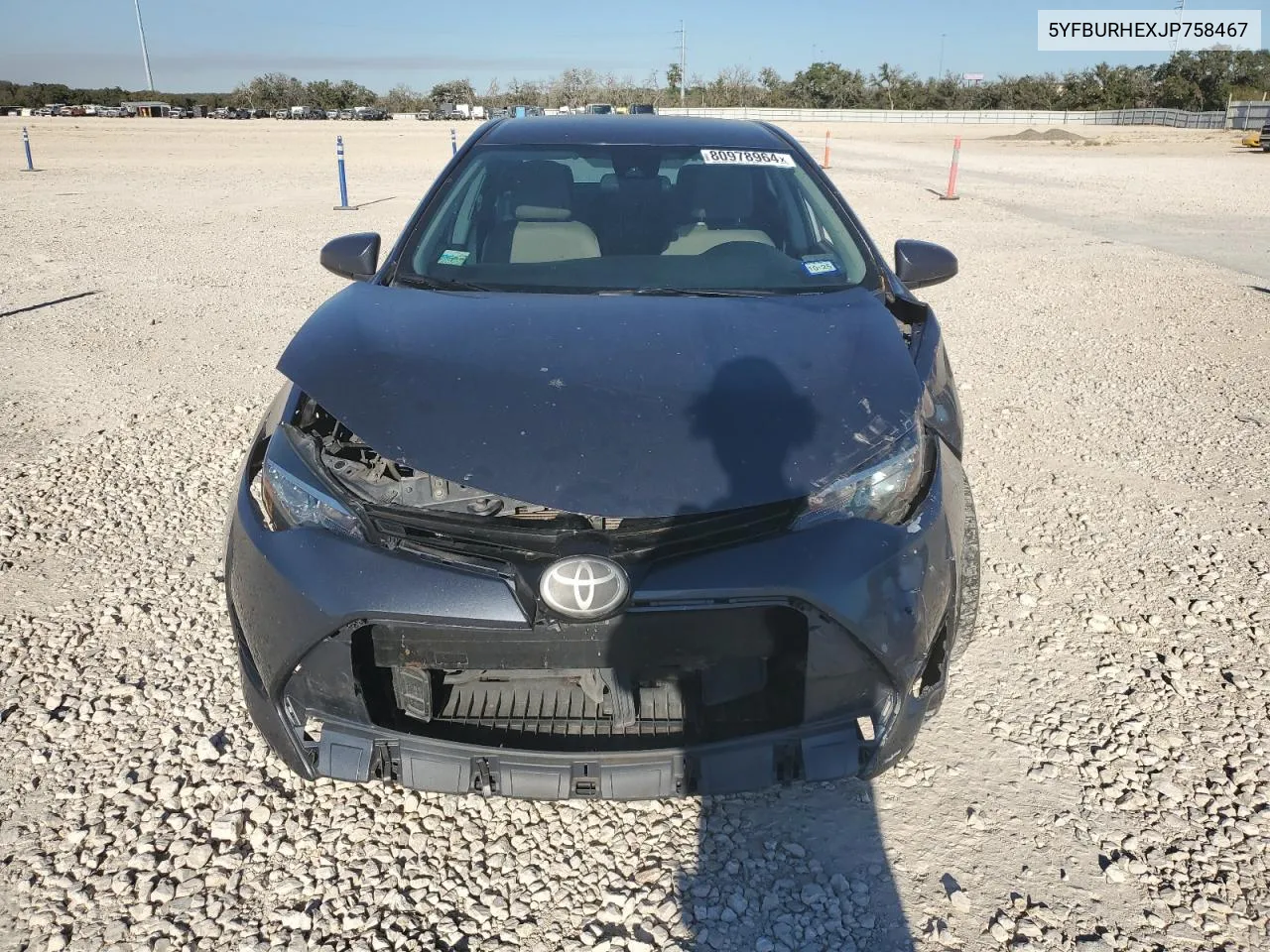 2018 Toyota Corolla L VIN: 5YFBURHEXJP758467 Lot: 80978964