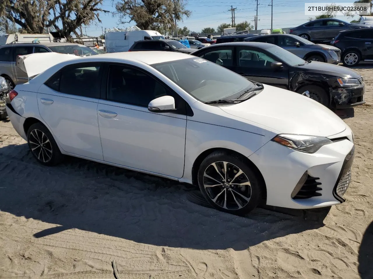 2018 Toyota Corolla L VIN: 2T1BURHE9JC023608 Lot: 81873544