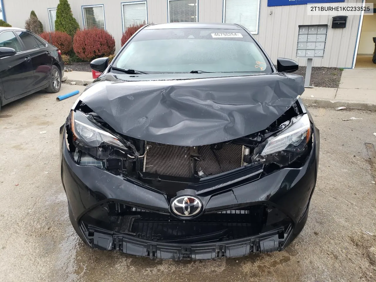 2019 Toyota Corolla L VIN: 2T1BURHE1KC233525 Lot: 46798264