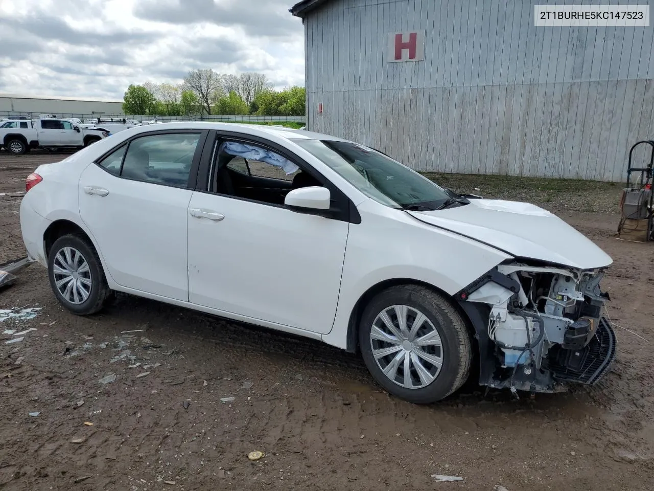 2019 Toyota Corolla L VIN: 2T1BURHE5KC147523 Lot: 51969114