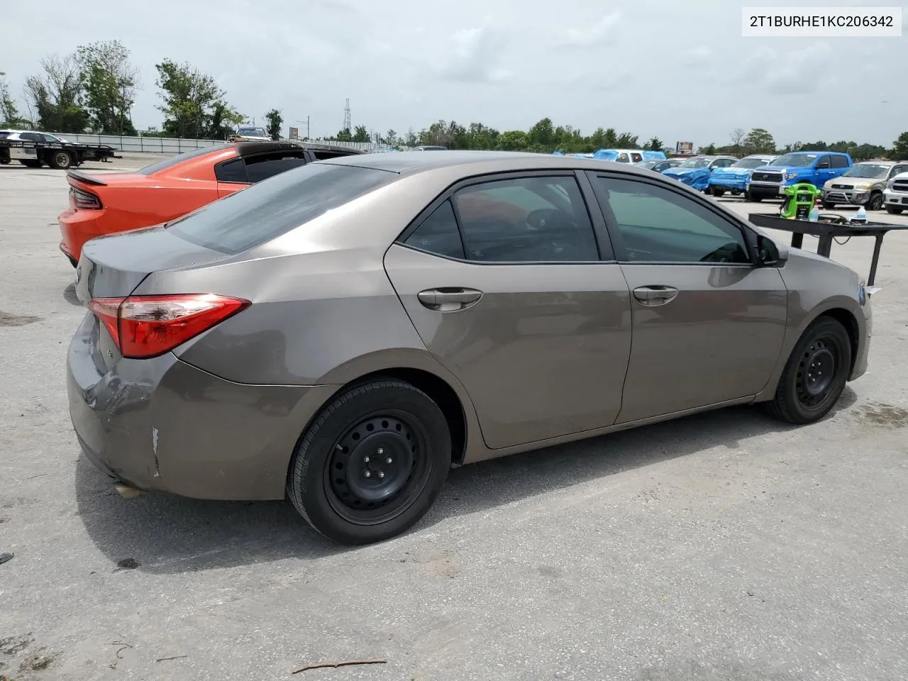 2019 Toyota Corolla L VIN: 2T1BURHE1KC206342 Lot: 62595794