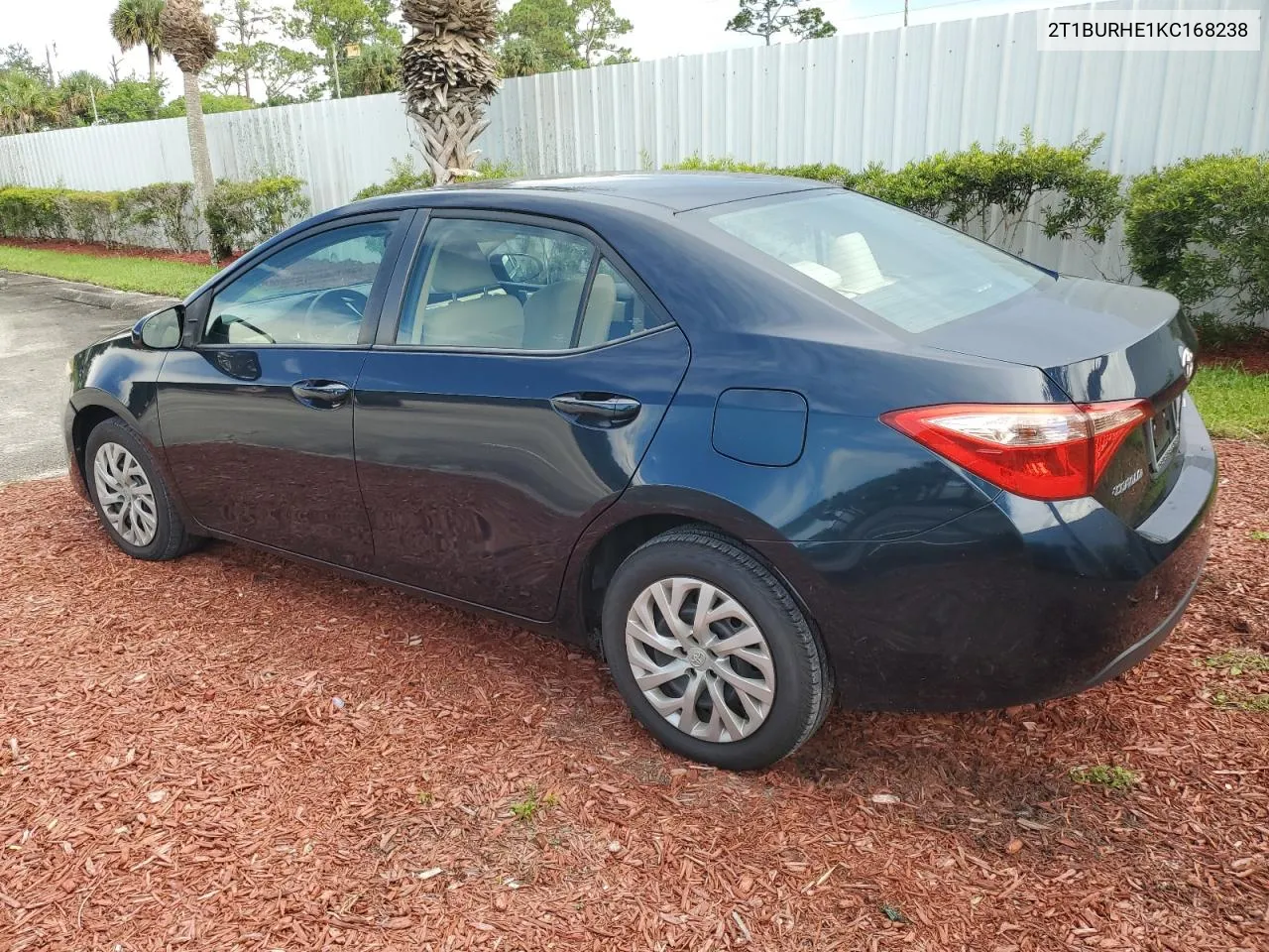 2019 Toyota Corolla L VIN: 2T1BURHE1KC168238 Lot: 69999234