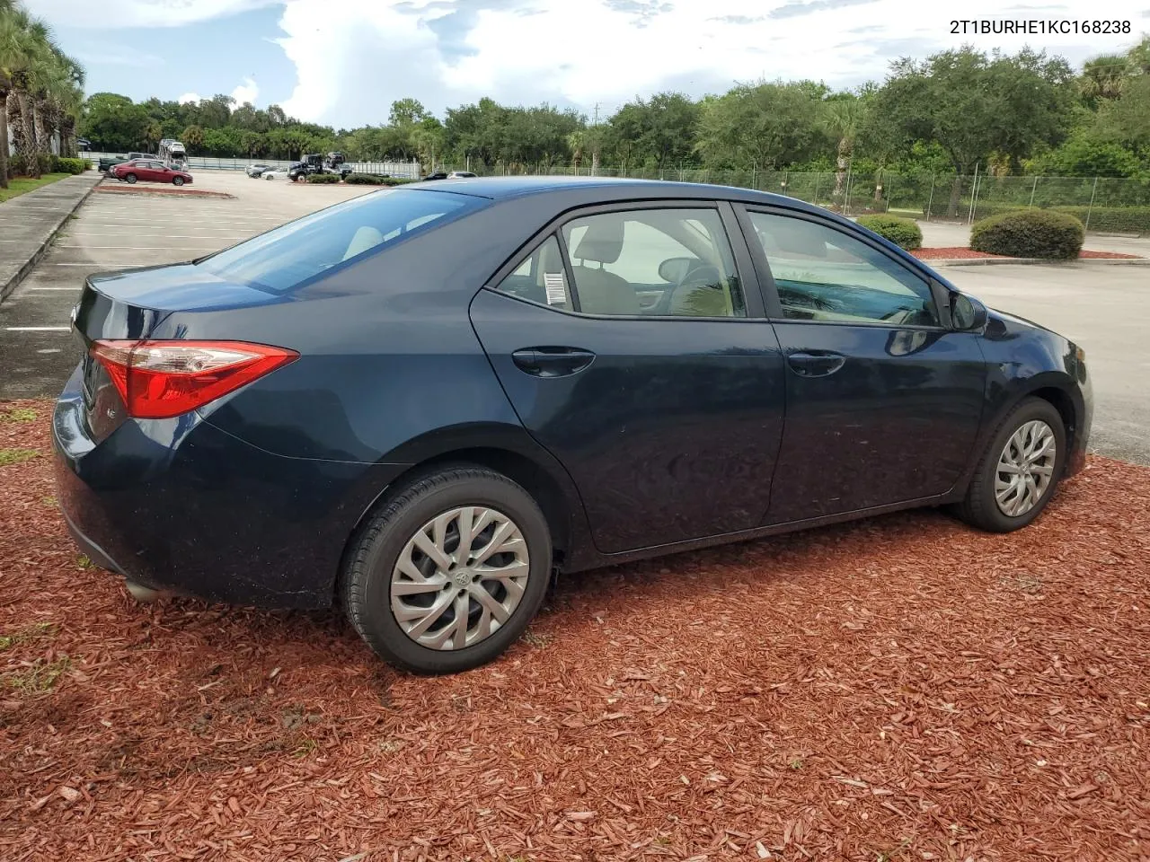 2019 Toyota Corolla L VIN: 2T1BURHE1KC168238 Lot: 69999234