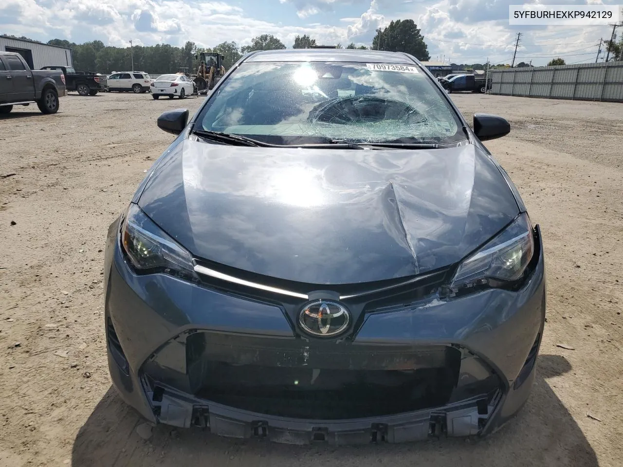 2019 Toyota Corolla L VIN: 5YFBURHEXKP942129 Lot: 70973584