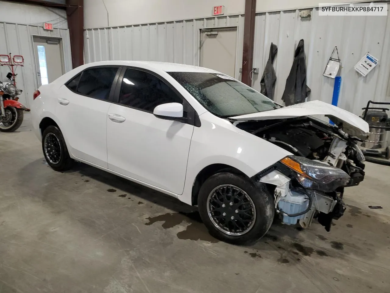 5YFBURHEXKP884717 2019 Toyota Corolla L