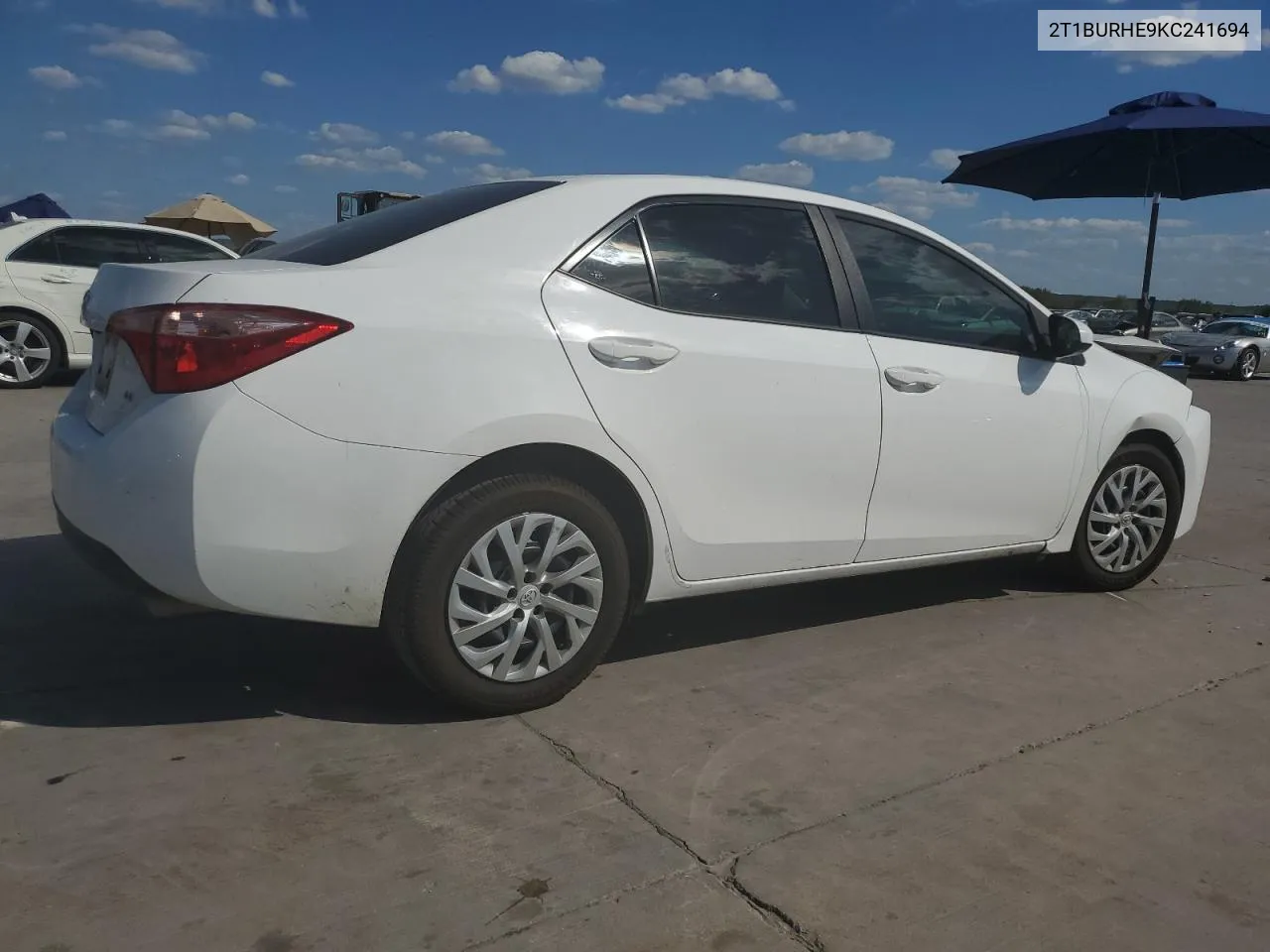 2019 Toyota Corolla L VIN: 2T1BURHE9KC241694 Lot: 72203554