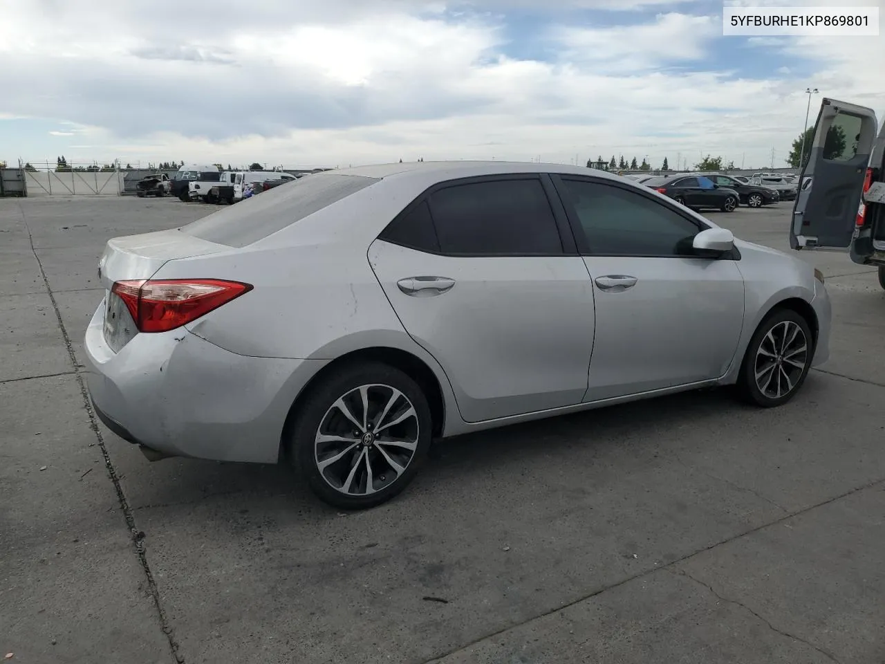 2019 Toyota Corolla L VIN: 5YFBURHE1KP869801 Lot: 72379354