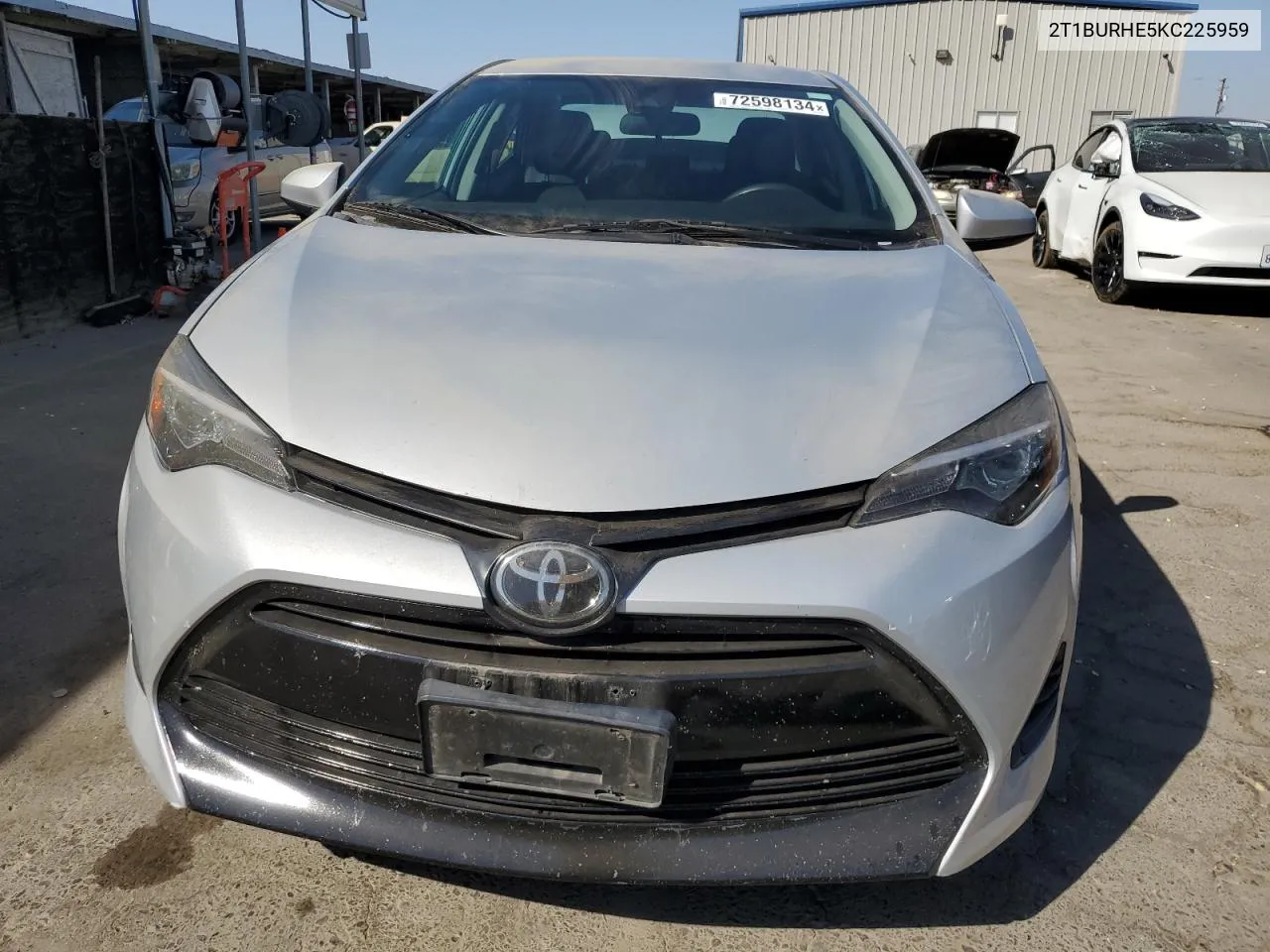 2019 Toyota Corolla L VIN: 2T1BURHE5KC225959 Lot: 72598134