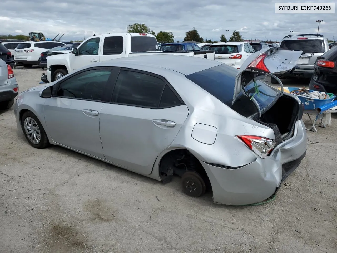 2019 Toyota Corolla L VIN: 5YFBURHE3KP943266 Lot: 72902664